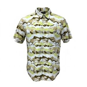 NORTH FACE Brown and white abstract mountain print‎ shirt size L.